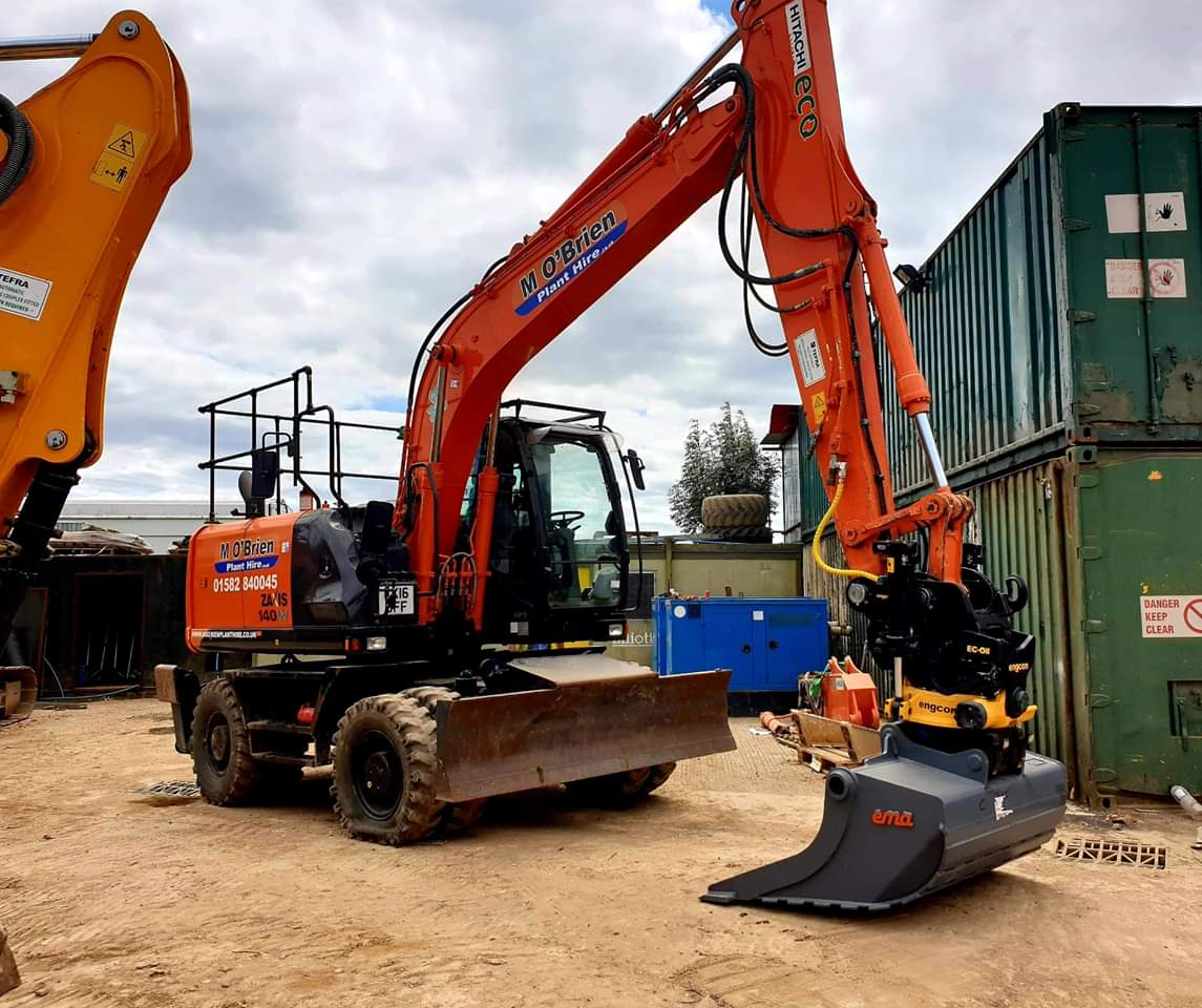 engcon_uk's tweet photo. We don't call it the #BigDigDay for nothing! We will also have @Mobrienplant's Hitachi ZX140W with EC219, @Maysdigger' s Takeuchi TB240 with EC204 and @FossewayHire 's Kubota KX101-4 with EC204. More reason to get registered at https://t.co/vEkzFF6XQP https://t.co/BDN16XMHAg