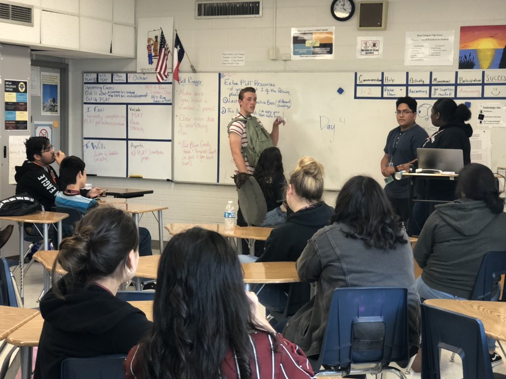 Collegiate_BISD's tweet photo. This weekโs Families Lesson was about Bullying. These kids are making an anti-bullying video to share with other students. #SELIT #Families #CollegiateThings @BryanISD @rara04 @GCarrabine https://t.co/T1N266s6Zr