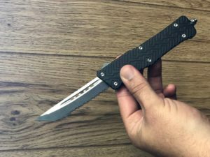 RavenCrest Tactical Out the Front Knife, the Guardian is Ready When You Need It