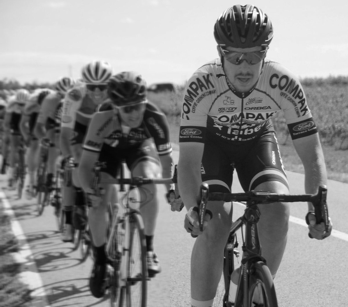 Recordaremos siempre al ciclista.. al compañero..al amigo..que se va pero que siempre estará en nuestra memoria y en nuestros corazones..Descansa en paz Modest..