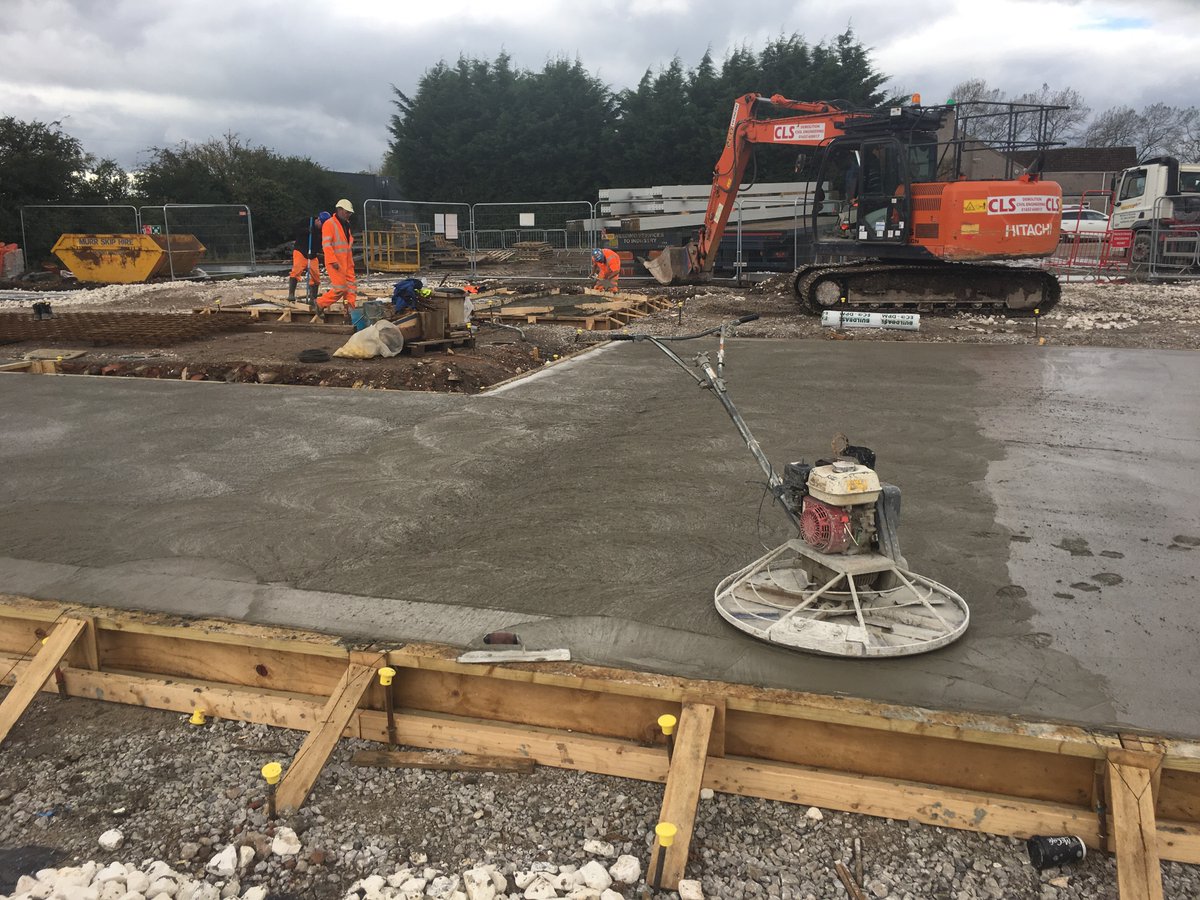 CLSconstruct's tweet photo. Good work today on site pouring the LVDB & BUU bases at Holme on Spalding Moor. Was always going to be a tight programme on this project, but still on schedule. #gas2grid #civils #reinforcedconcrete #rcworks #AD #biogas @CNGServicesLtd https://t.co/Mkn7LxsGAx