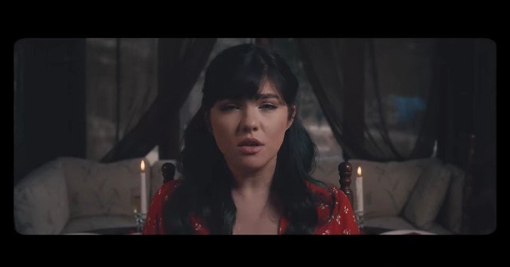 _JSweet_0's tweet image. 🌴HONOLULÚ🌴¦ Phoebe Ryan finalmente consiguió el puesto 16º, una mejor posición de lo esperado por las apuestas (23º), el televoto la posicionó 11º y el jurado 23º.
En su semifinal quedó sexta.
Estamos muy contentos con la candidatura.
#CITIZEN17 #CitySong17