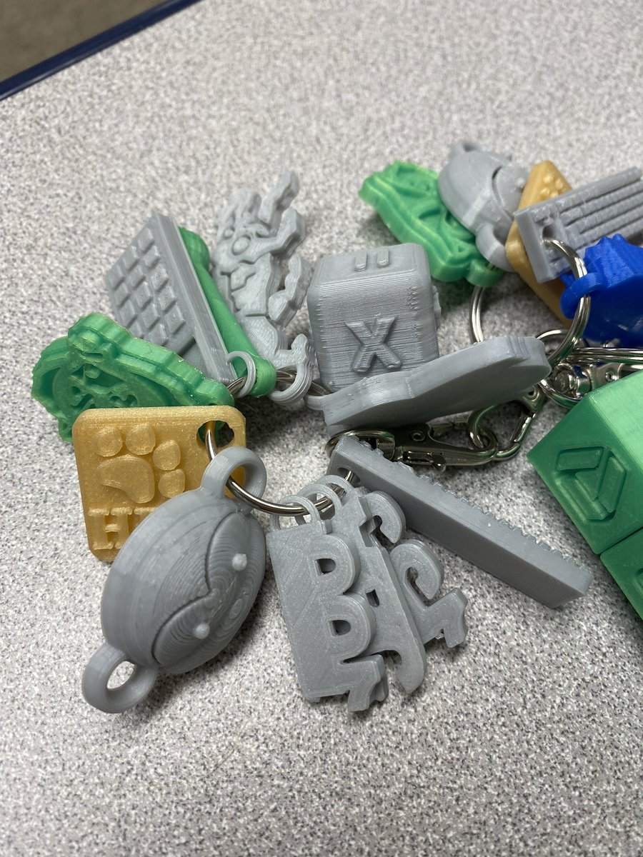 HighDeeGee's tweet photo. 3D top tier Badges for HRACS #badgeup in production https://t.co/Jp20IYb8ql