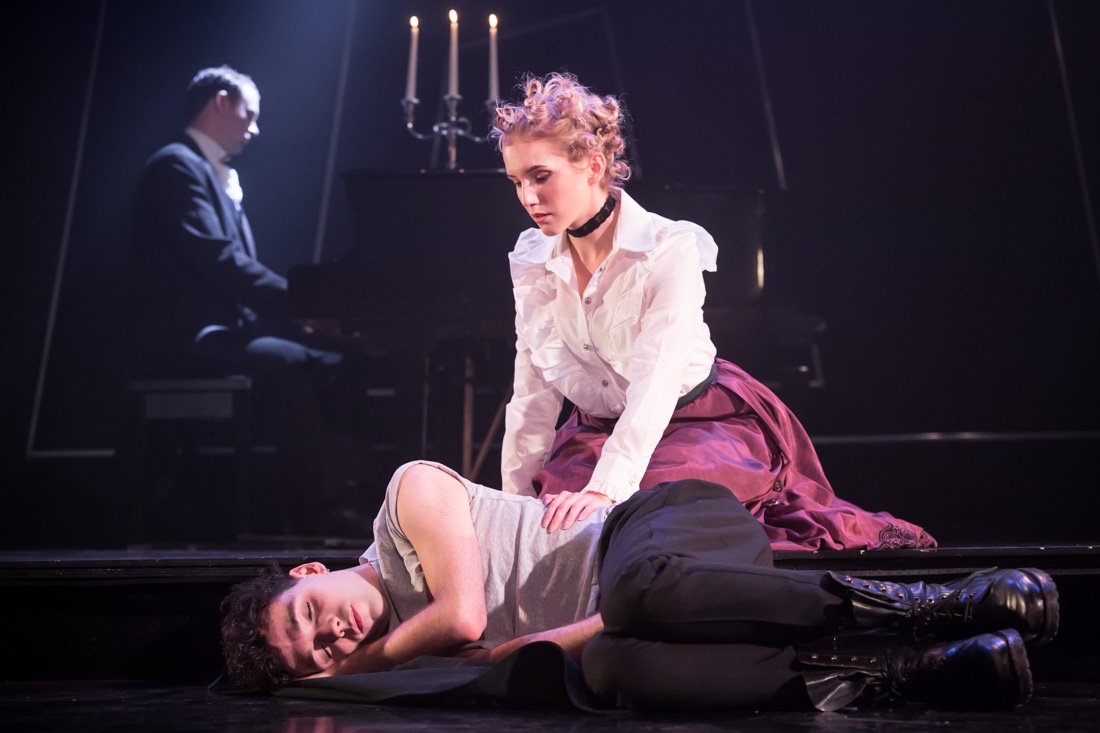 New photos! blog.scottrylander.com/preludes/ -- shots from #PreludesLDN , running to 12 October <a href="/swkplay/">Southwark Playhouse</a> .  GO SEE IT it is UTTERLY unique!