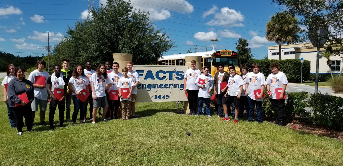 coyotecareerlab's tweet photo. Celebrating Manufacturing Day at FACTS Engineering with Mr. Baker and his awesome engineering students! We toured the facility and learned about automation, circuit board design, and manufacturing and testing PLCs. Thank you FACTS Engineering and #MFD19 Sponsors @TheCoyoteWay https://t.co/GHhwCDc4HU