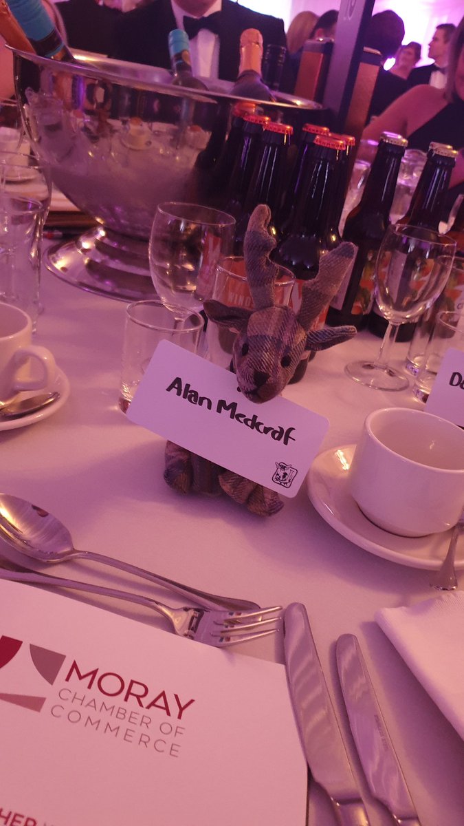amedcraf's tweet photo. Thank you @Pinz_Bowling for hosting meant the @moraychamber dinner 2019. #MCCAwards. Inspired by the business in this room, large and small. #morayrocks!! https://t.co/KlXZFz1qZG