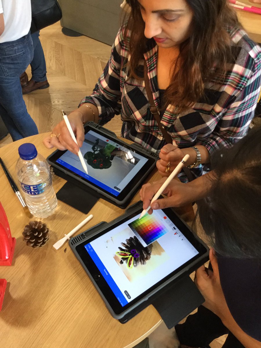 H21Mayat's tweet photo. Thank you @AdeleTransform for helping my team today, they now love iPads as much as me! Genius! @TransformTrust #TransformEdLive @AppleEDU #keynoteapp https://t.co/pnDYa0Lv7q