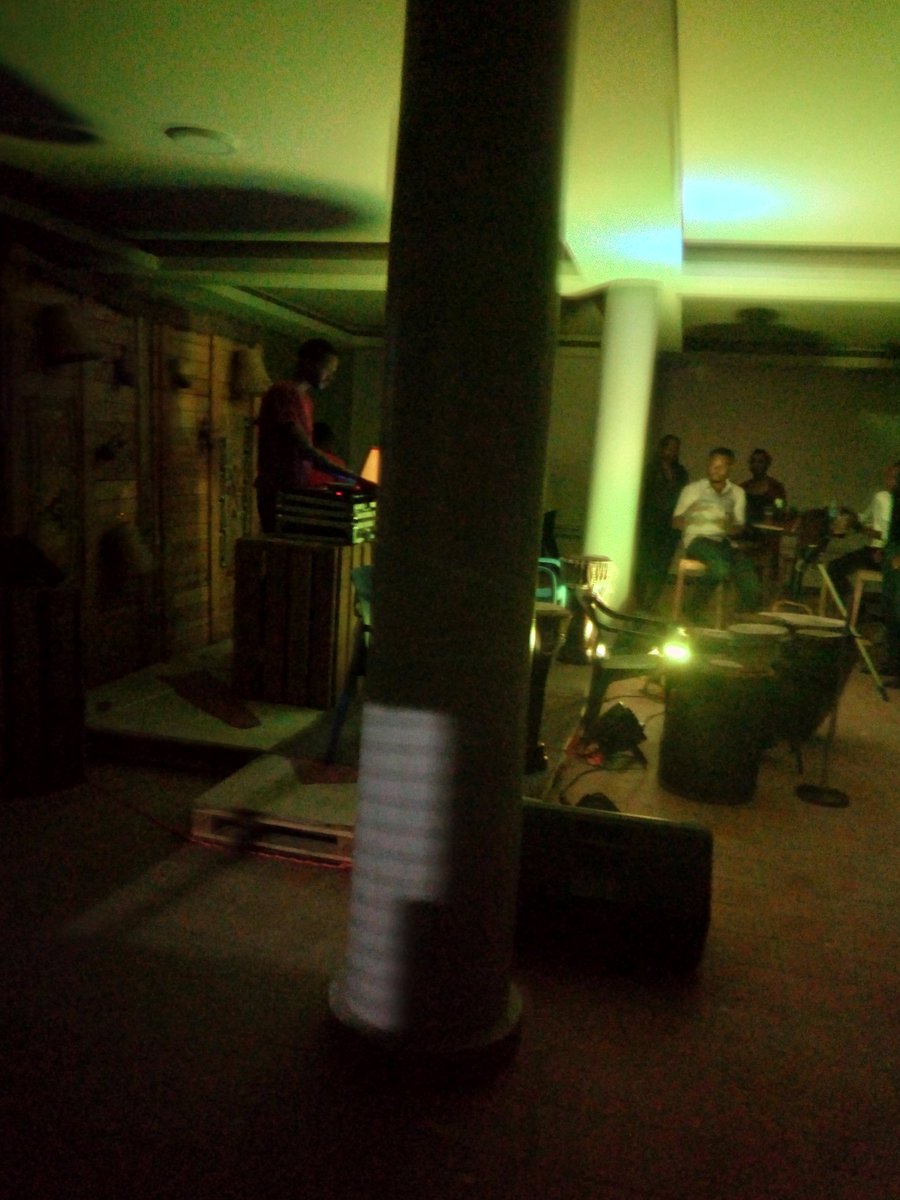 Gajja_francis's tweet photo. Drop by at the Design hub for the #UbuntuRaveV Happening now
Come party have fun till late https://t.co/nlZOJQSlRg