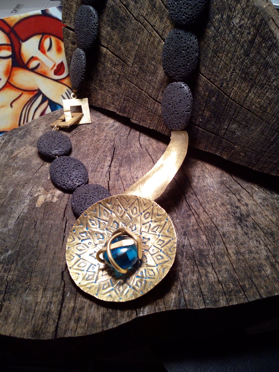 MariaBouka3's tweet photo. Lava und Bronze
#jewelrylovers #jewelrygifts #jeweleryfashion #jewelrysupplies #jewelrybotique #jewelrylover #jewelry https://t.co/rqcDg5jsKK