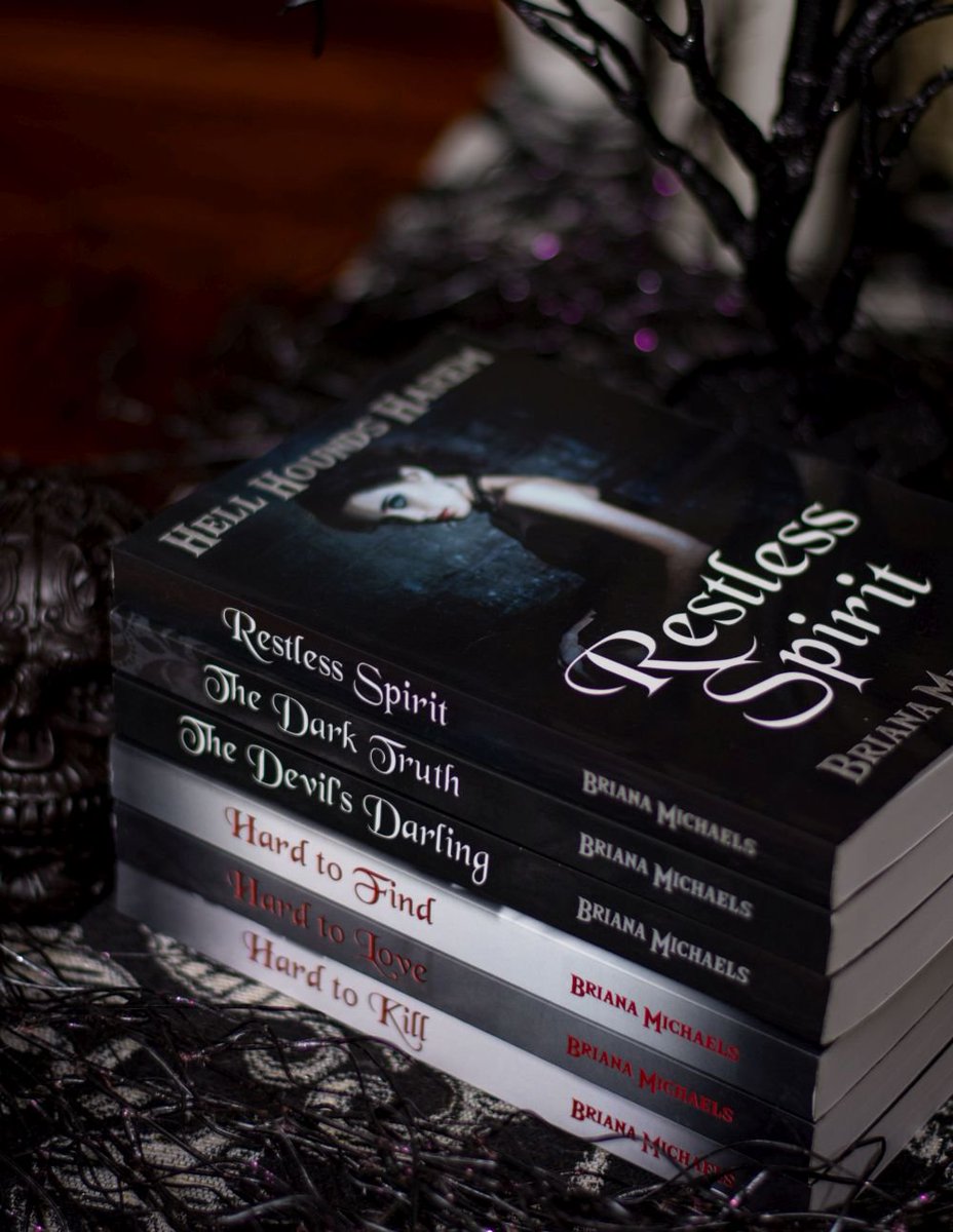 SinsoftheSidhe's tweet photo. One year ago today, I unleashed the Hell Hounds Harem series. 6 books out so far... Thanks for being on this wild ride with me - the adventure is far from over. ππ₯π€
#HellHoundsHarem #HowlForYourPack #Publiversary #ReverseHarem #WhyChoose #ParanormalRomance #DarkRomance https://t.co/pWnOB66lZH