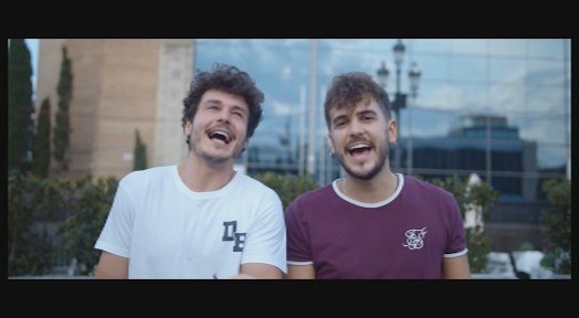 CanalTerrassa's tweet photo. ▶️🎧 Els terrassencs @GrupSensesal publiquen el videoclip de #LaSortida feat. @mikiot2018’. No us el perdeu a https://t.co/rnQGk4UNFe #Terrassa #culturatrs https://t.co/BLOPXCj4eF