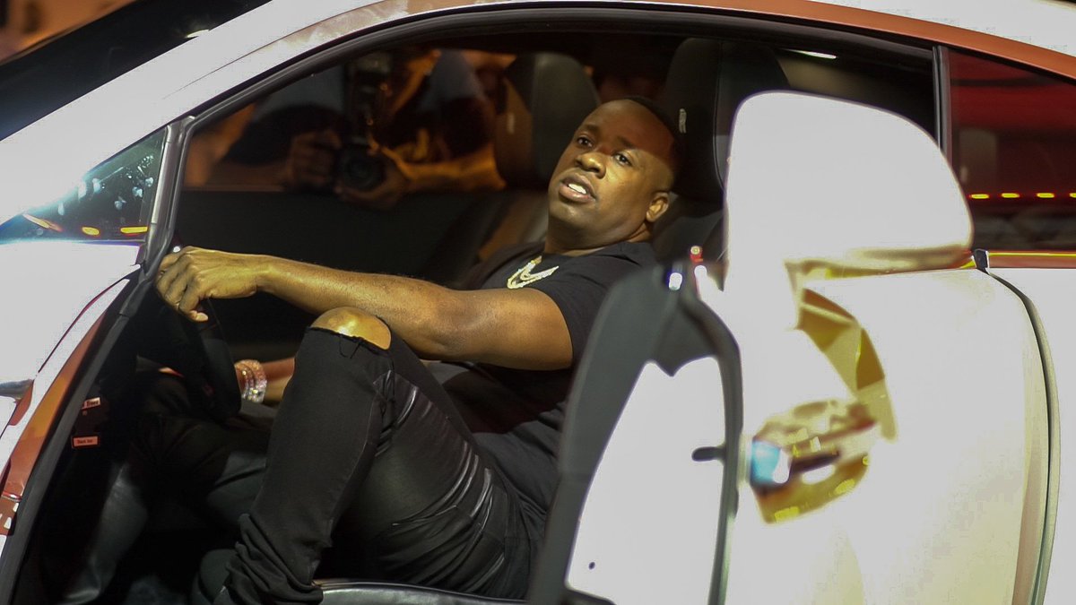 Fast Living Studios tweet media