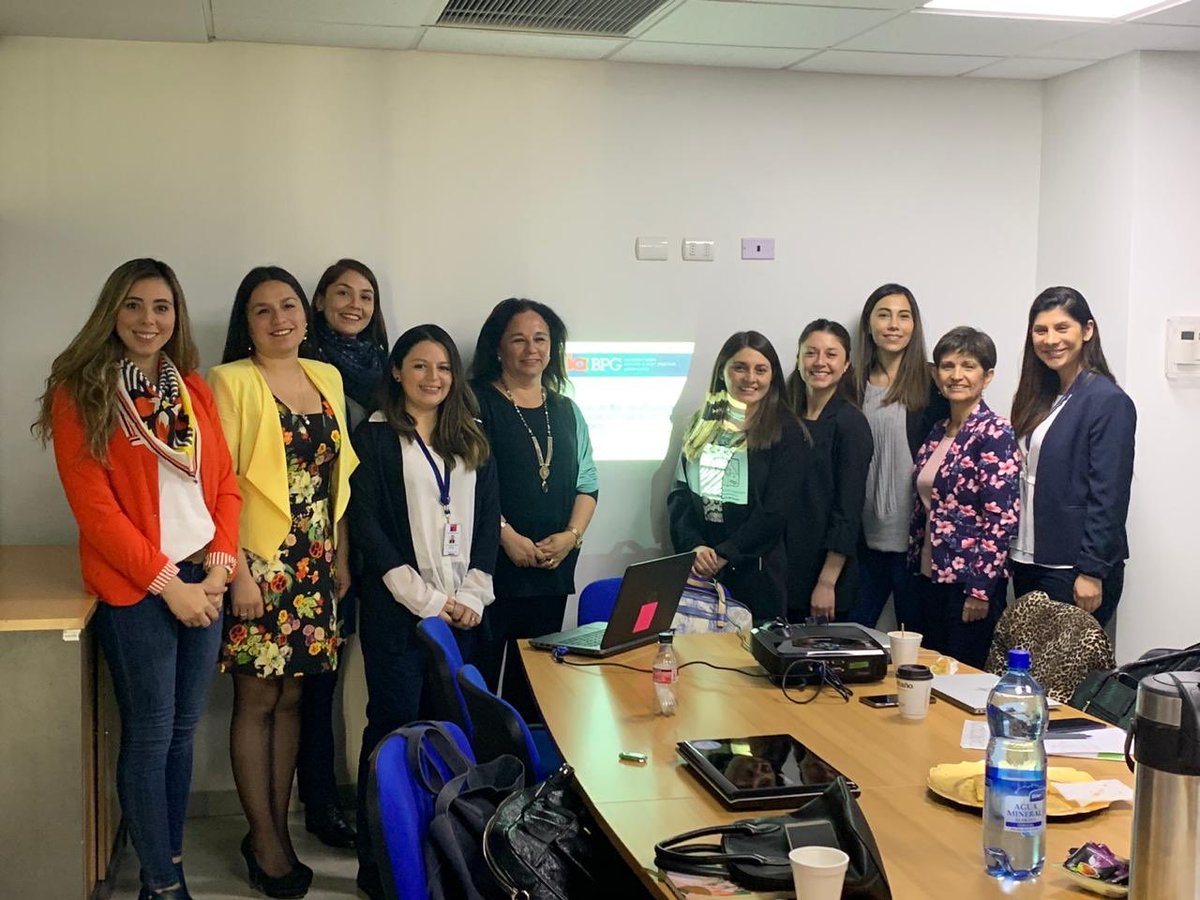 AmaliaSilvaG's tweet photo. Presentación del programa GBPC RNAO y su impacto en Chile en instituciones BPSO de servicios privados,públicos y BPSO Host Académico Universidad de Chile a directora nacional de Enfermería Ana María San Martín.Transformar Enfermería con la evidencia https://t.co/QTxlG31Dcc