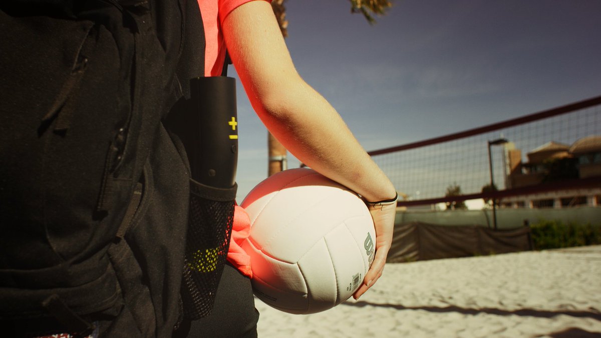 TheTorrX's tweet photo. It may officially be Autumn, but that doesn’t mean you can’t squeeze in one last game of beach volleyball, right? #holdingontosummer #torrx #friyay https://t.co/dHaTcD5RFO