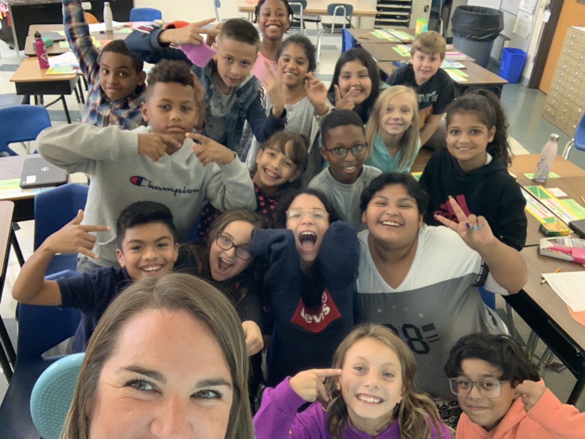 Mrs_Lillis's tweet photo. Having fun during a Social Studies read aloud. I had to capture it!😍 https://t.co/GtaQZTx73q