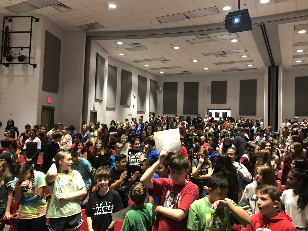 Ms. Strong tweet media