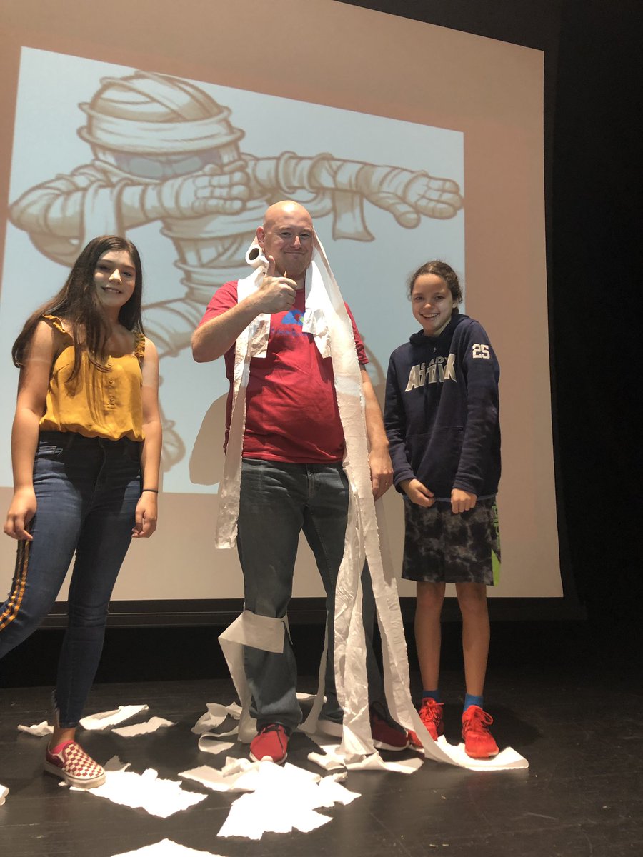 Ms. Strong tweet media