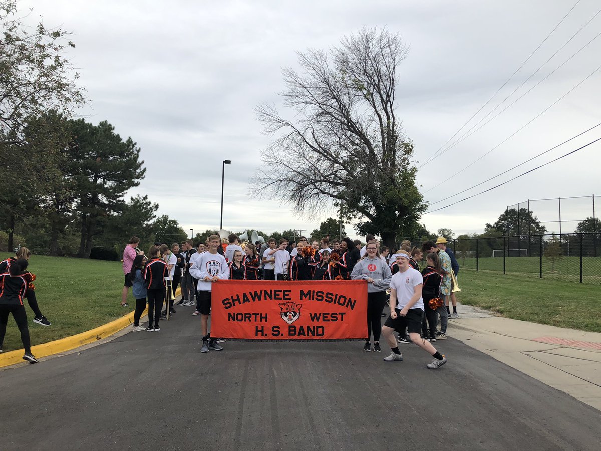 Homecoming parade!!