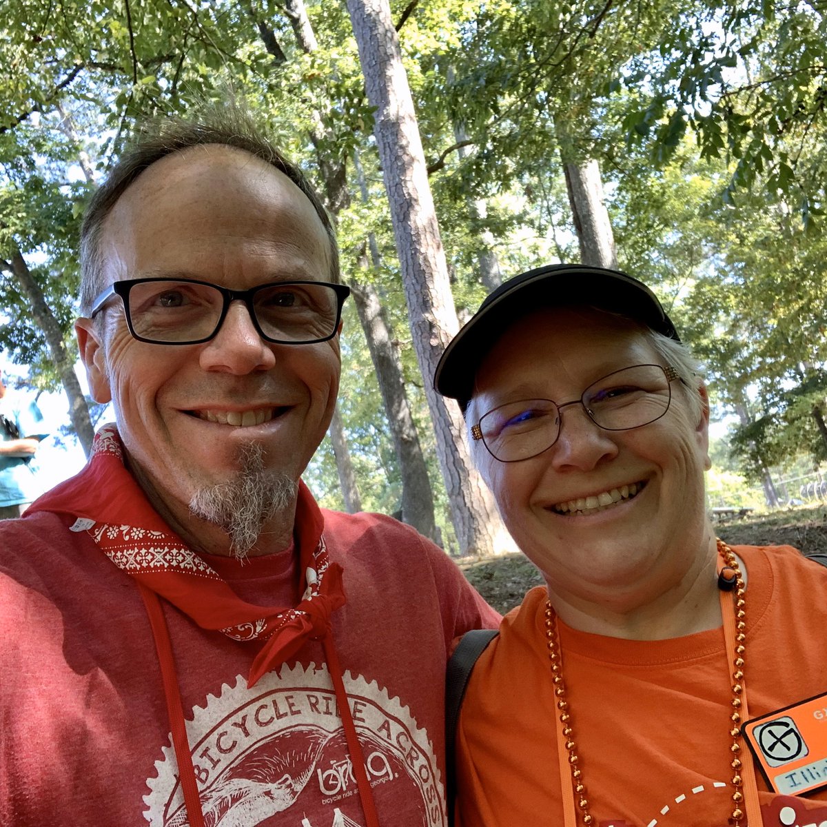 BikeLaneEnds's tweet image. Good fun meeting Twitterfriend @IlliniKina today at #GoingCaching 2019! #geocaching