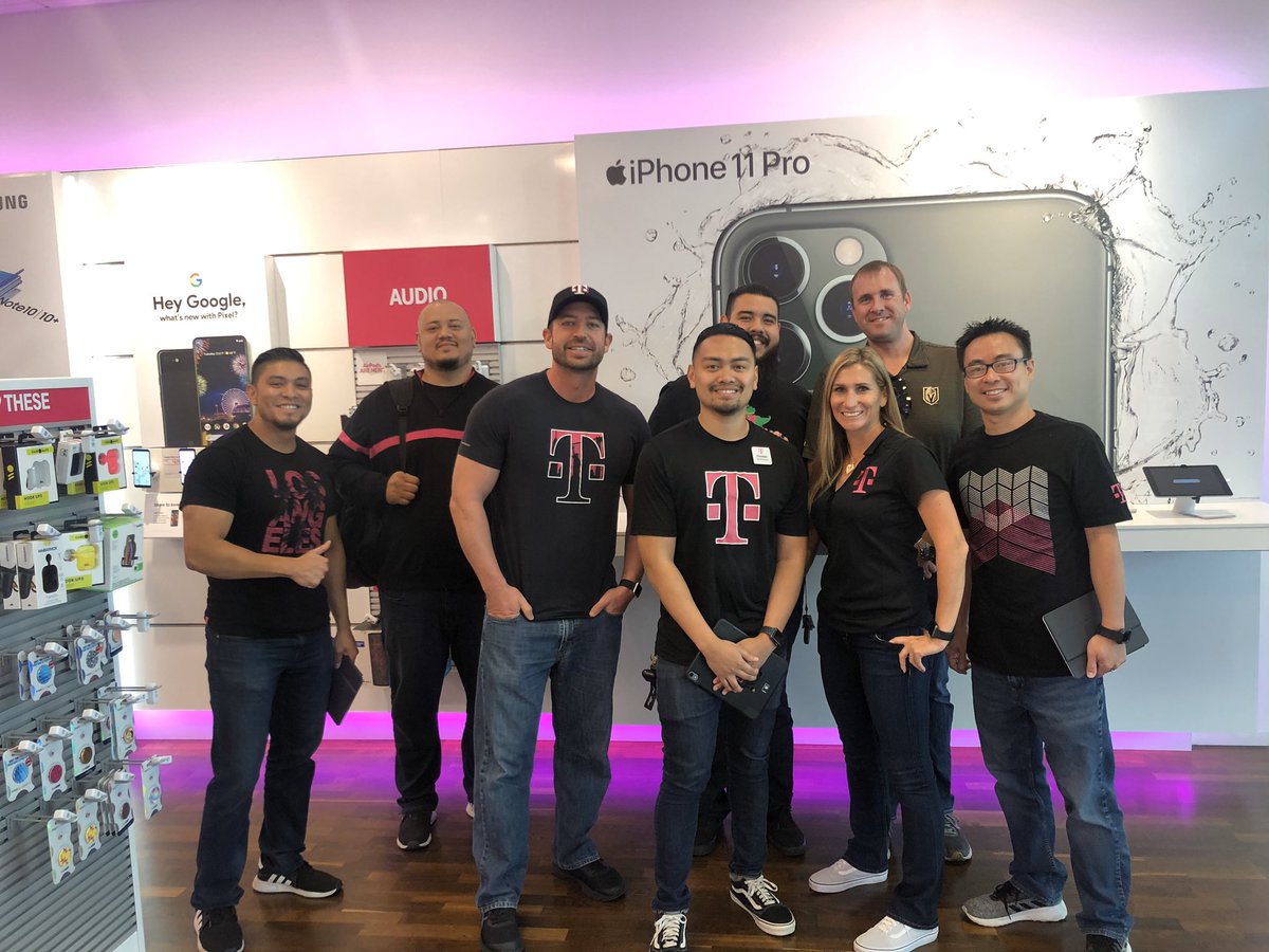 ɢᴀʀʏ ᴘʀɪᴄᴇ (@garyprice777) on Twitter photo Come check out this all star @SkyeWCA team in Northridge! They’re getting fired up for the first weekend of Q4! We’re all ready to close out this year strong 💪🏼 #WESTisBEST #WeWontStop #Unity <a href="/JordanaThorburn/">Jordana Thorburn</a> <a href="/rwashley1/">Rob Ashley</a> <a href="/SamSindha/">Sam Sindha</a> Come check out this all star @SkyeWCA team in Northridge! They’re getting fired up for the first weekend of Q4! We’re all ready to close out this year strong 💪🏼 #WESTisBEST #WeWontStop #Unity <a href="/JordanaThorburn/">Jordana Thorburn</a> <a href="/rwashley1/">Rob Ashley</a> <a href="/SamSindha/">Sam Sindha</a>
