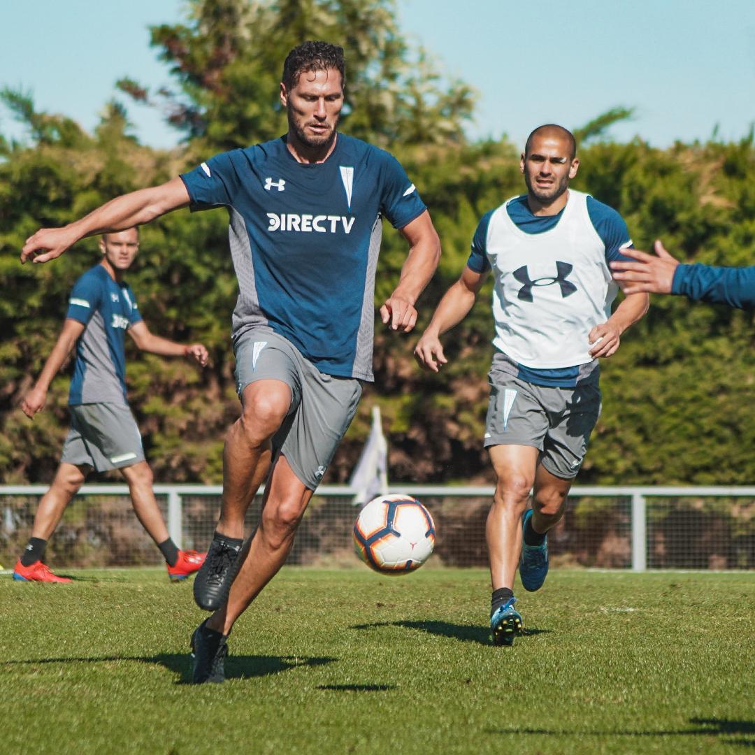 En cada segundo de los 90', en cada contraataque, en cada pelota dividida, SIEMPRE nos jugamos el alma y este domingo lo demostraremos ¡Aguante La Franja! #LosCruzados