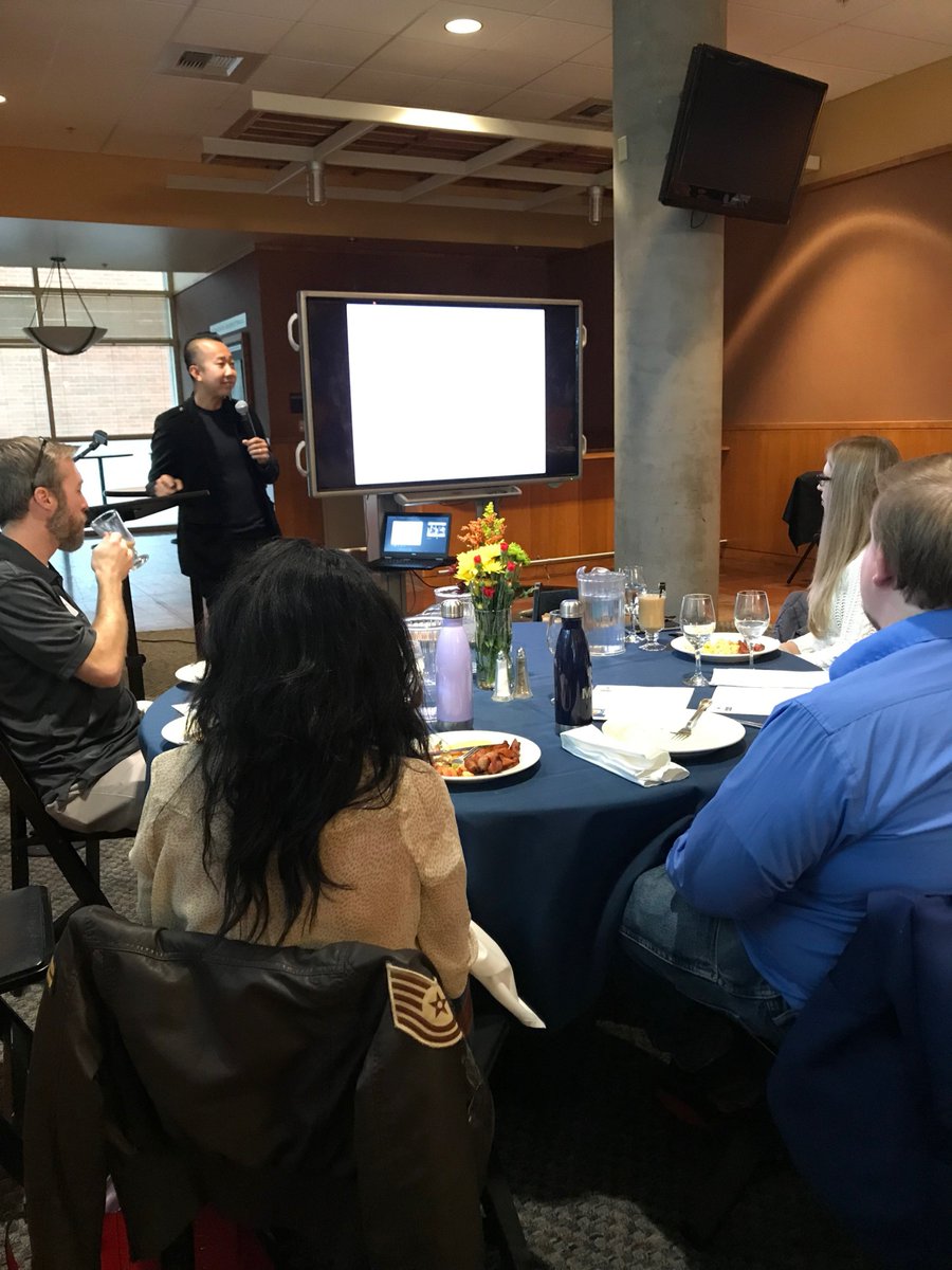SpoMarCom's tweet photo. Thanks everyone for attending &amp; participating in today's awesome meeting! The presentation from @trancreativecda was a great program. Many thanks to our event sponsors @WeareMAM and @GonzagaU for their support. #spomarcom #spokanemarcom #networking #marketing #communications https://t.co/RFzif8Kh6X
