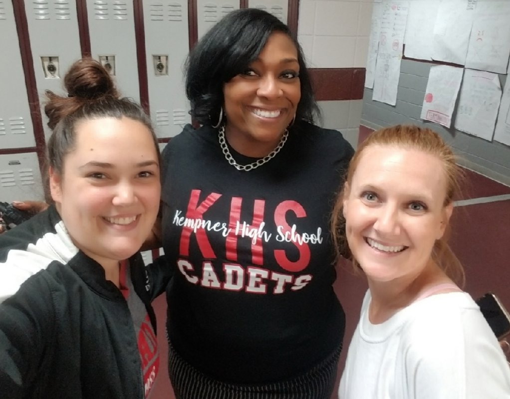 Administrator appreciation Month: First highlight goes out to Ms. Walker! Thank you for everything you do for Kempner and our Dance Program. #administratorappreciationmonth #5moretogo @AssocPrinWalker