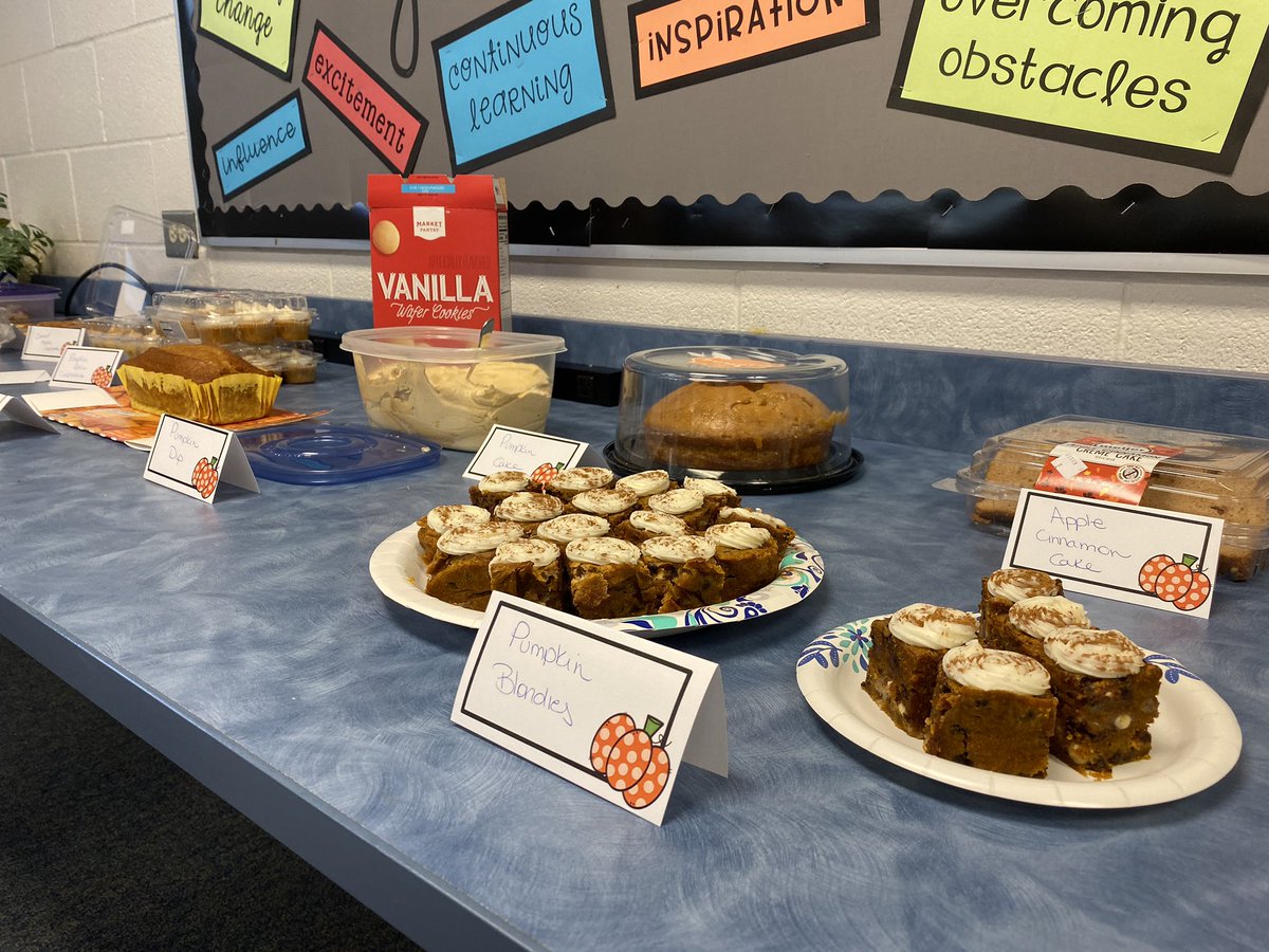 tamisinger's tweet photo. Pumpkin Spice and Everything nice! #fallishere @PCWolves https://t.co/CugsKAVq9c