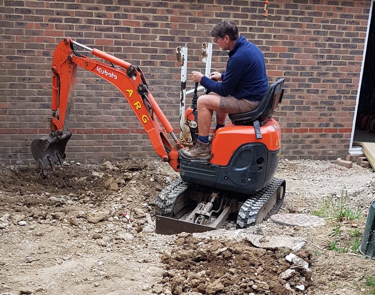 GosbeeLandscape's tweet photo. Meet the Gosbee Construction team...Martin, Matt &amp; Ronnie.
Top marks on Checkatrade, glowing feedback from clients, hardworking &amp; focused on excellent results...call us on 07974835511 for a quote https://t.co/INdILl29np
