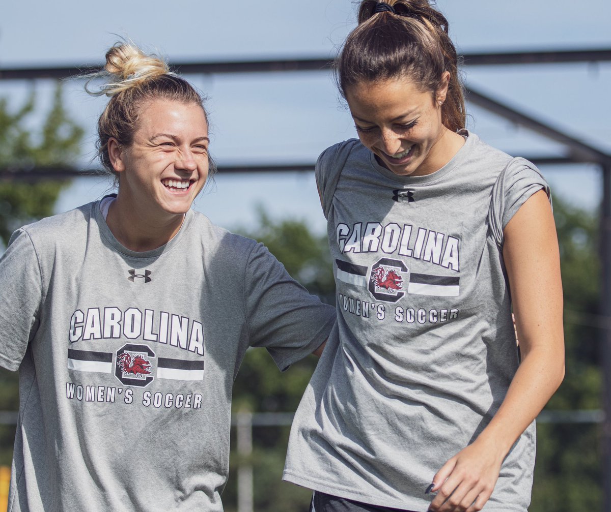 GamecockWSoccer's tweet photo. Cheesin’ 😁

#Gamecocks | #NCAASoccer https://t.co/ByRbIldBCw