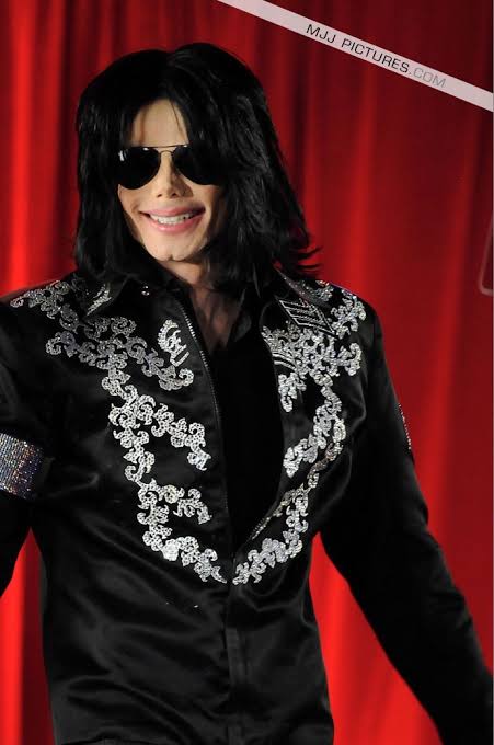 MJJPcomOfficial's tweet photo. Michael Jackson This Is It https://t.co/QjvLvVT1Gp