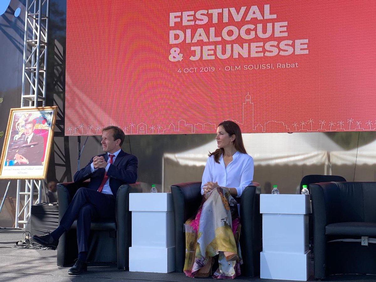 DKambMorocco's tweet photo. S.A.R. La Princesse Mary de #Danemark a tenu un discours sur la scène du #Festival #Dialogue &amp; #Jeunesse au @YIS2019 où elle a mis l’accent sur l’importance de la #jeunesse #marocaine pour créer une future #durable ♻️🇩🇰🇲🇦 @DanishMFA @DKinMorocco https://t.co/lo3jVsVkst