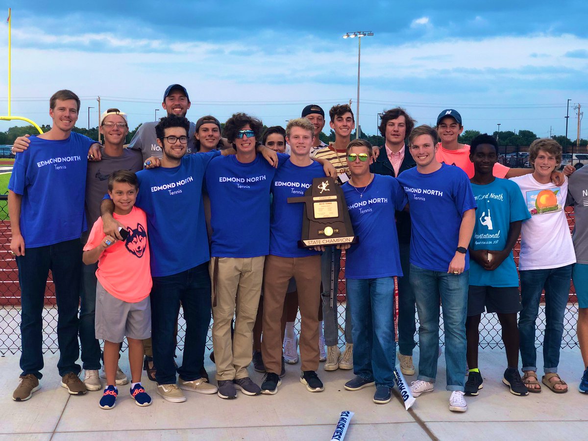 Congratulations to the 2019 6A State Champion team!! 💍💍 Well deserved!!