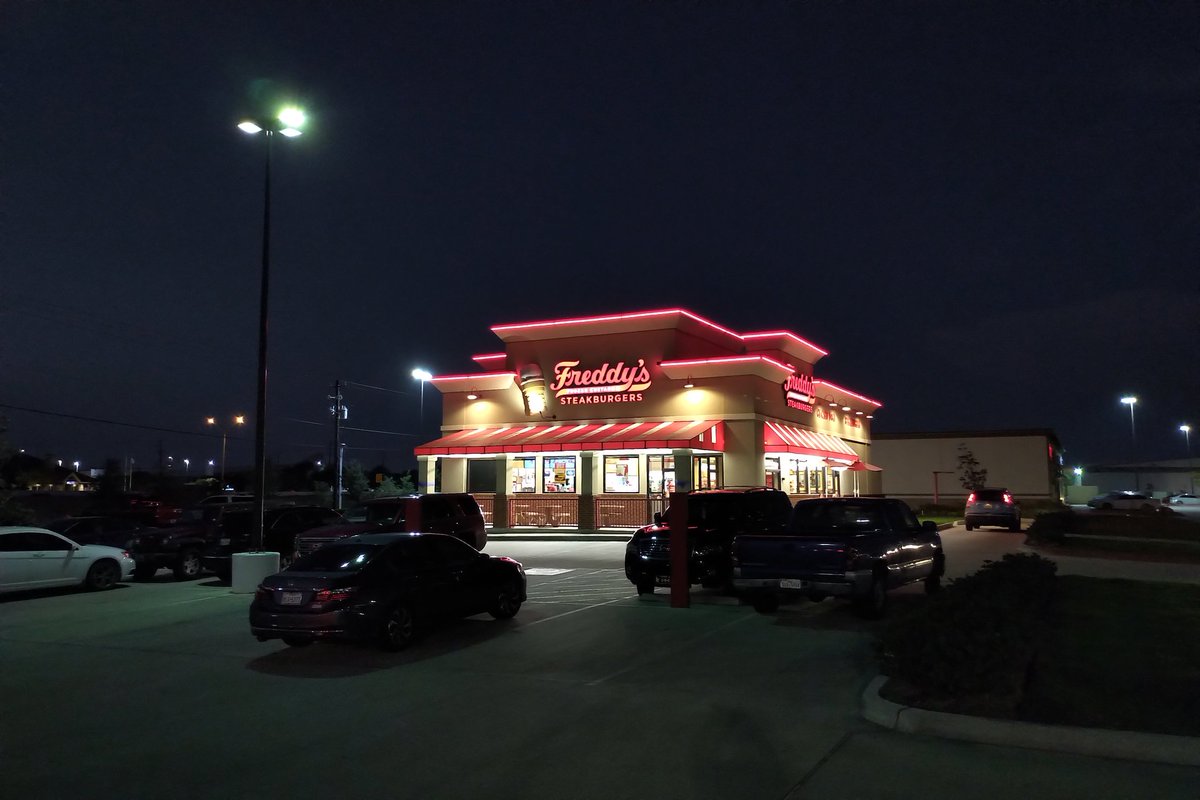 AdamJMatlock's tweet photo. The @BBMobile #KEY2 doesn't have a night mode but it wanted to play too. #ParticipationTrophy #ShotOnKEY2 #Texas https://t.co/00GsXjpJ4G