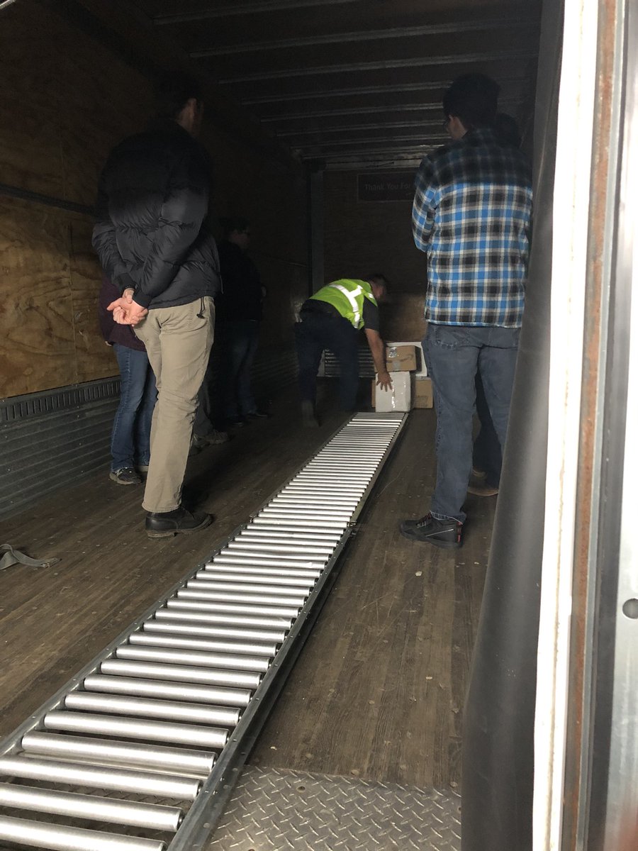 thomasyates78's tweet photo. It’s official!!!! Post Falls is underway. These are great new @NorthwestUPSers and always @safebychoice @Joseph_Braham @sea1prb https://t.co/VP9V7IzYUW