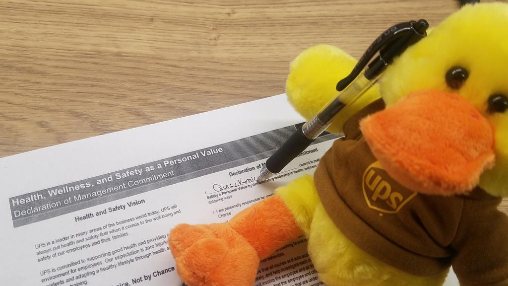 Quackmire signed the declaration of management commitment. La Mirada Twilight is all in on safety.  Our journey to #1 on the corporate BSC begins on October 18th. #StayCalmHaveFun @_PerezAlexander @hrbobbyups @DwayneRhodes9 @jrindafernshaw @Jimboos4 @melirere @nick_ianncone2