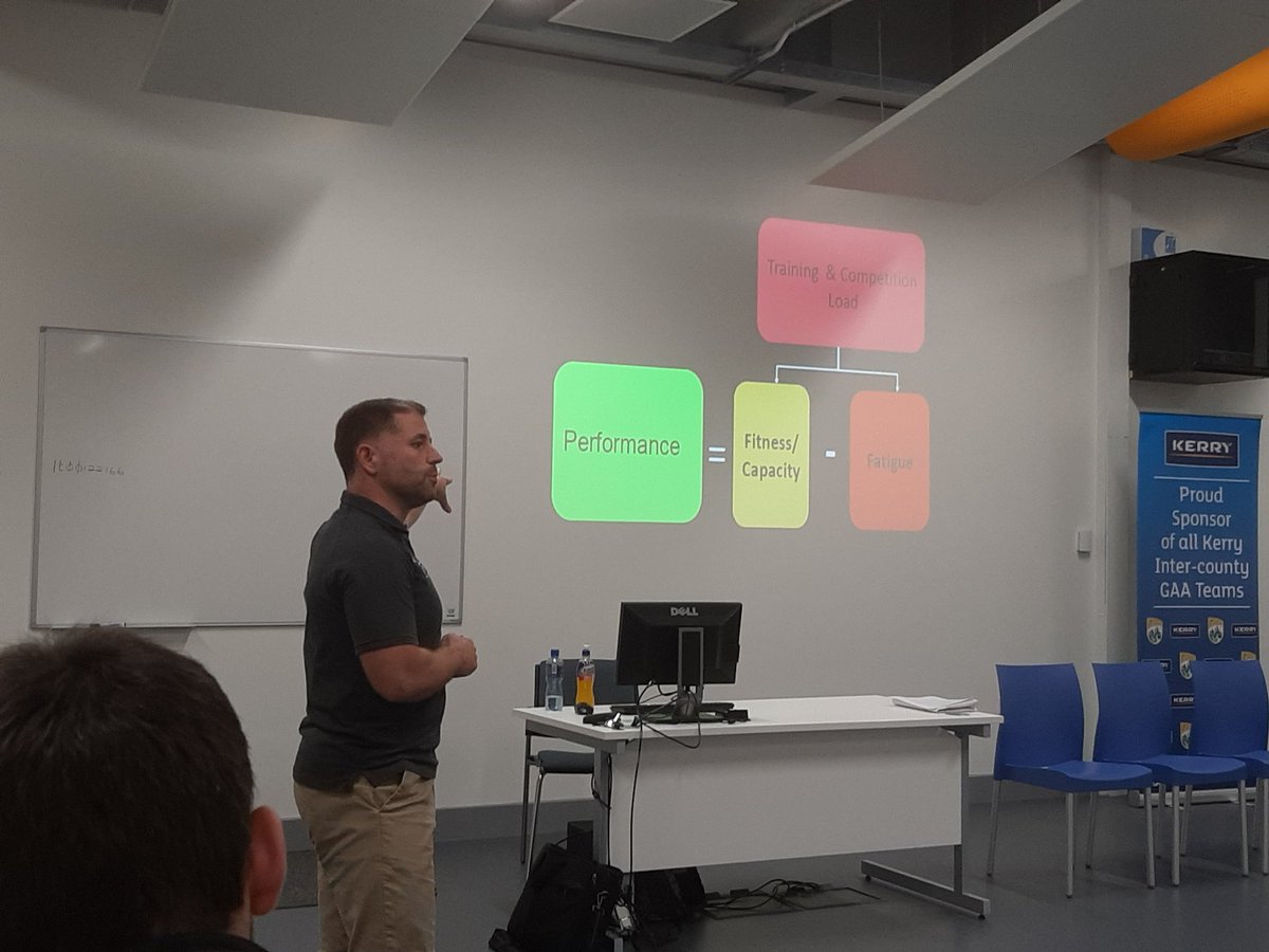 DerekGriffin86's tweet image. It was a pleasure to speak alongside @TimGabbett &amp;amp; @jasonmcgahan1 for our #PaintoPerformance workshop this evening. Thanks to everybody who supported the event. A great audience with some great Qs at the end.