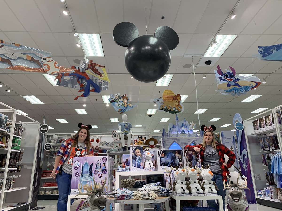 Amanda_Target18's tweet photo. Had such a magical and joyful time the last two weeks setting the Disney store at T0922 With some of the best people! Turned out amazing 😍 #worksomewhereyoulove #loriistherealmvp #disney #brightontarget #beourguest https://t.co/ybt0wsgRmm