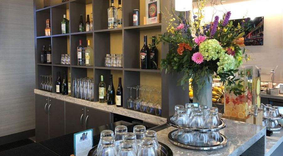 Another new club opening! #AirportsAreOurThing #LiquidKitchen