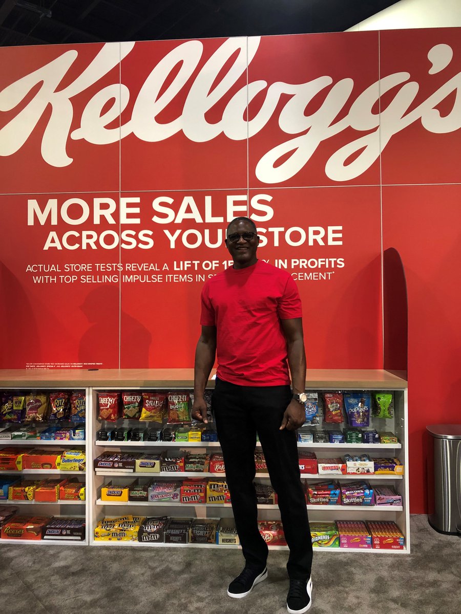 KelloggCompany's tweet photo. We’re launched some amazing new foods at the #NACSShow – stop by @nacs_online booth 2651 to sample the latest in snacking from @KelloggsRiceKrispies, @PopTartsUS, @CheezIt & @PringlesUS
#Kelloggs #RiceKrispiesTreats #Dunkd #PopTarts #CheezIt #Pringles #Snacking #TeamKellogg https://t.co/GFKhiGMUR4