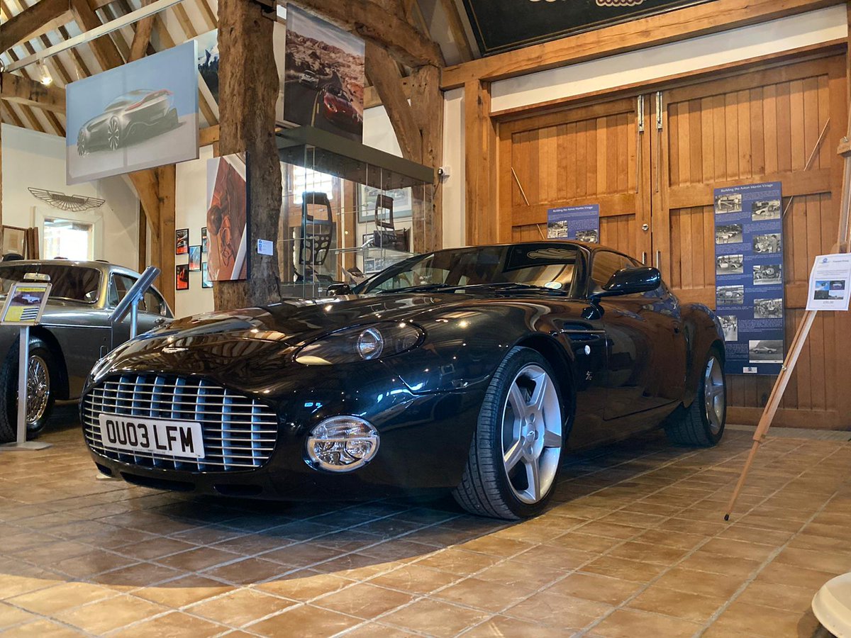 DrCarCare1's tweet photo. Some Of Shots From This Weeks, Work!
Awesome Right- We Have a COOL JOB 😏! @AMHT1 @AndyatAston @Robinson92David @autoglym #A3 #astonmartin @astonmartin #carswithhistory #showroomfresh #downloadourapp https://t.co/pKxVwSjEi2