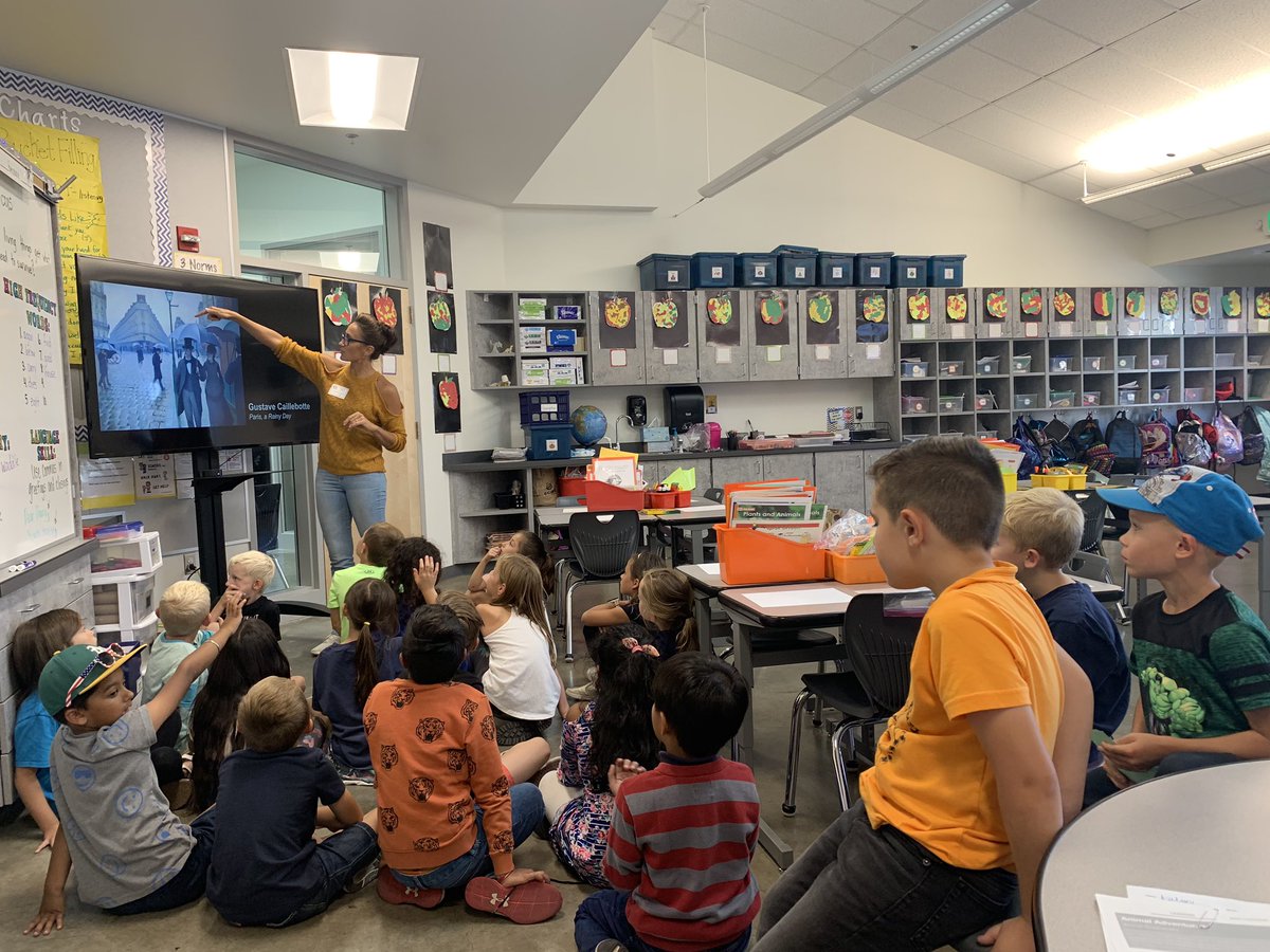 BaumgartnerRCSD's tweet image. Our first art docent lesson on “Illusion of Depth”. @RCSDOrchard #RCSDChampions #rcsdk8