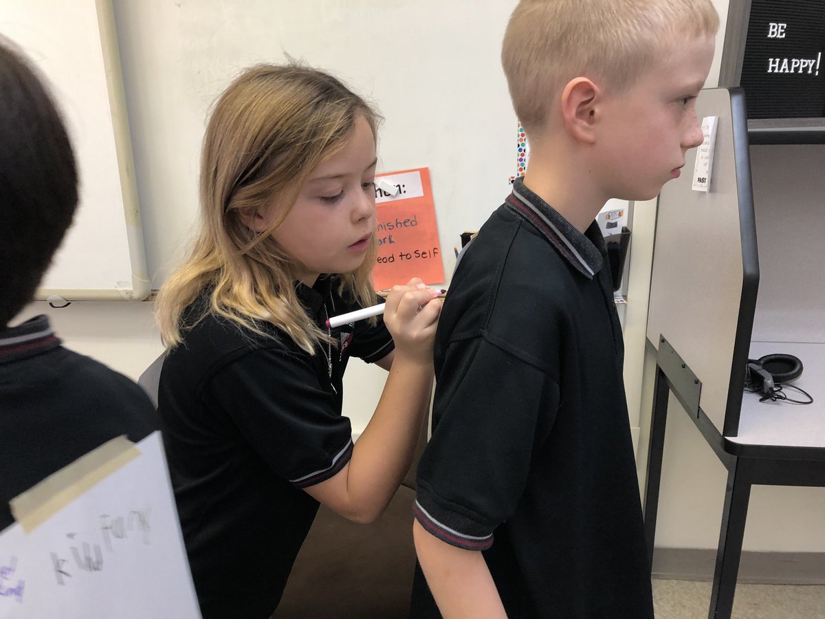 Grade 4 Thought of the Week- how can we show kindness? Students writing on their “kindness cape” to build on our classroom communities! <a href="/MissLHolt/">Ms. Holt</a> @mrcarr17