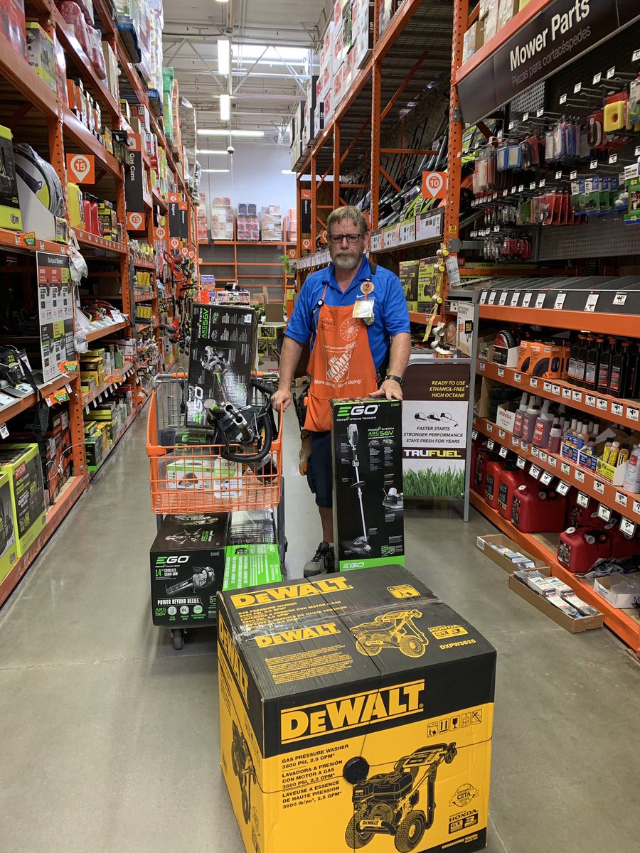 Awesome job to Paul in Garden for giving excellent customer service and recovering 2k!!! <a href="/THD_Jen/">Jen Cohen</a> <a href="/ReneeTaylor13/">Renee Taylor</a> <a href="/HDTilton/">Robert Tilton</a> <a href="/HDPollock/">Don P</a>