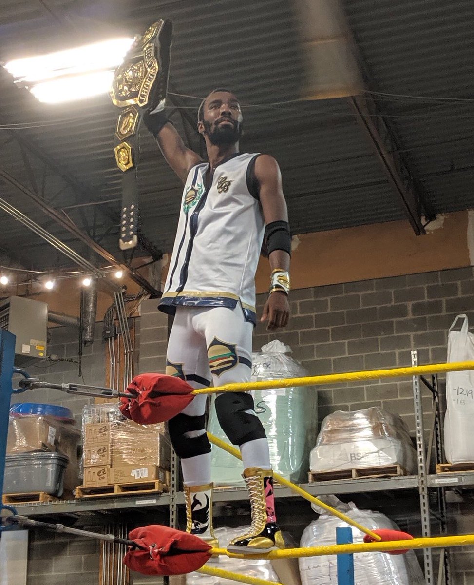 CRABWrestling's tweet photo. At #AlphaOx on 10/26, there will be a gauntlet held to determine the #1 contender for the CRAB Wrestling Championship! 

The winner faces @CheeseburgerROH later on in the night! Attached to this thread below will be the participants.

🦀 Tickets: https://t.co/JPWFsT6cBu 🦀 https://t.co/VxMuP3eZjl