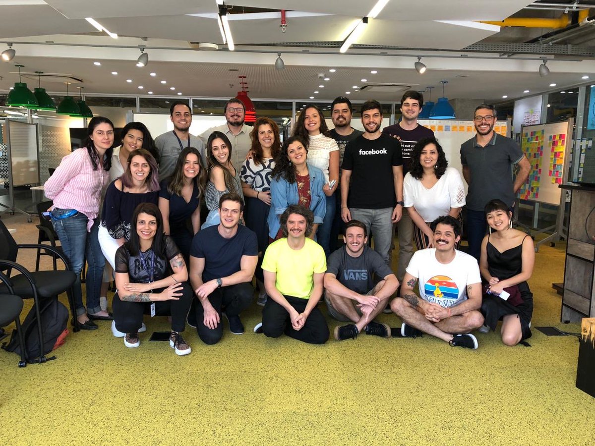 UXLabSP's tweet image. Hoje foi dia de receber os parceiros de marketing da TOTVS, falar um pouco sobre a nossa abordagem, os nossos pilares e a trajetória do UX Lab dentro da empresa.
#UXLabDays