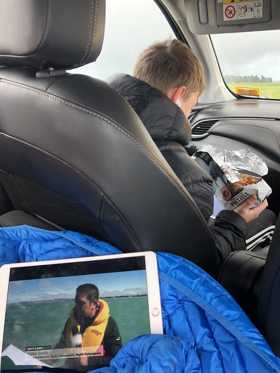 Loving the coverage <a href="/250Tuia/">Tuia 250 Official</a> all the way down in Invercargill where it is hailing. Watching in@the car.