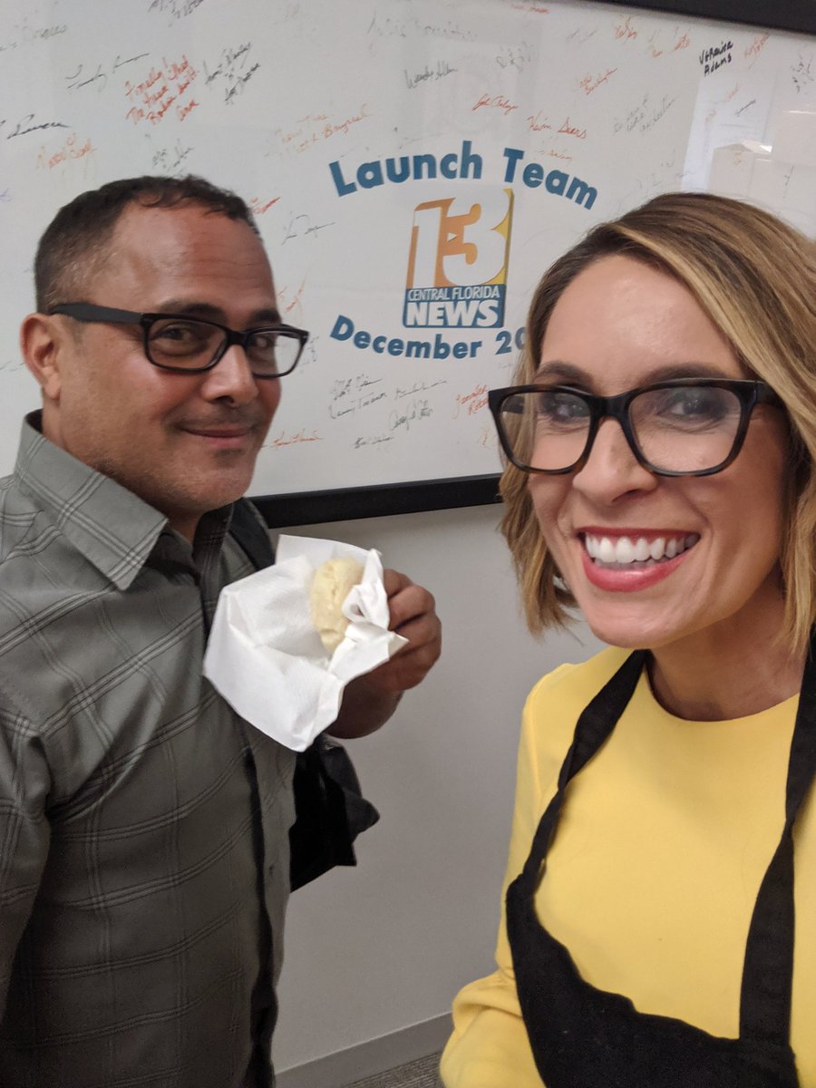 ybruzual's tweet photo. 😁 Happiness is cooking for the a.m. crew @MyNews13  to celebrate #HispanicHeritageMonth #empanadillas #ricebeans #tacos #arepas #guava @MaureenMcCann13 @RyanMHarper13 #FridayFunday https://t.co/RUAPGIArC0