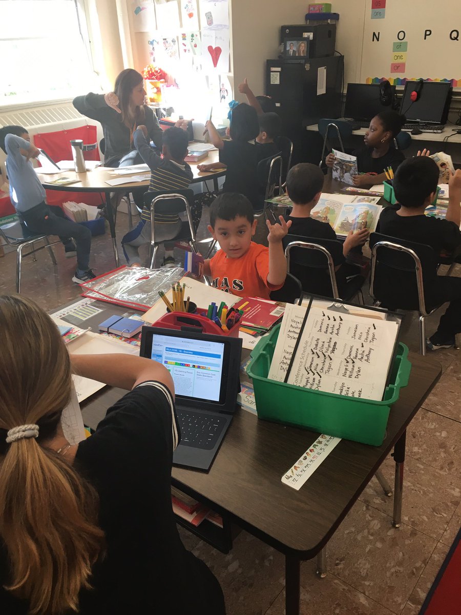 RobJanowitz_AP's tweet photo. Another great day @MAS_WP filled with #MASpride #happykiddos #engagedstudents #communitymatters #MASnation #proudAP @DrJosephRicca @MAS_PTA @wplainsschools https://t.co/IOPVjV1kOt