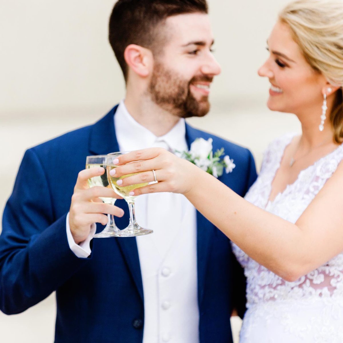 Emily Dwire on Twitter: "All you need is love ❤️ Here are just a few of the hundreds of beautiful photos from our wedding @RexSmithTV https://t.co/GNLes7aadW" / Twitter